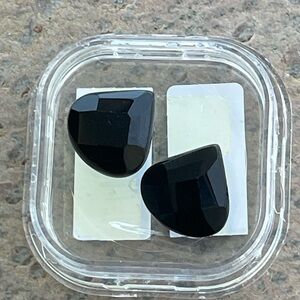 Black Onyx faceted briolette’s